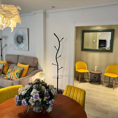 Apartamenticos La Paz I Zaragoza Dış mekan fotoğraf