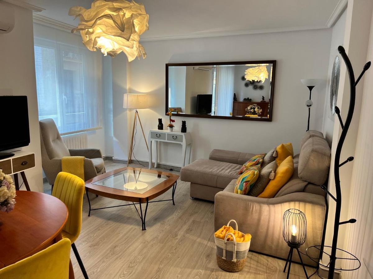 Apartamenticos La Paz I Zaragoza Dış mekan fotoğraf