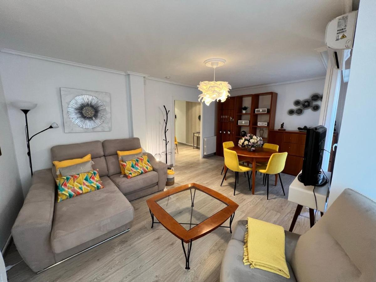Apartamenticos La Paz I Zaragoza Dış mekan fotoğraf